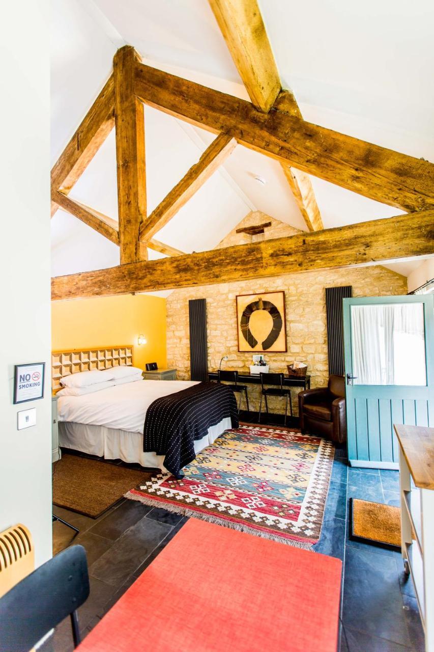 Maison d'hôtes T'S At Lower Rudloe Farm à Corsham Extérieur photo